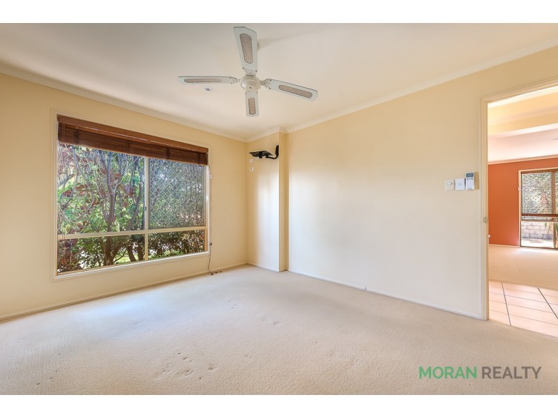 21 Lillywood Circuit, Molendinar QLD 4214