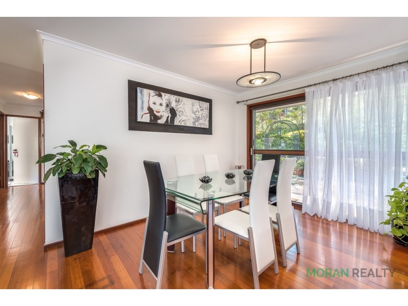 15 Macquarie Avenue, Molendinar QLD 4214