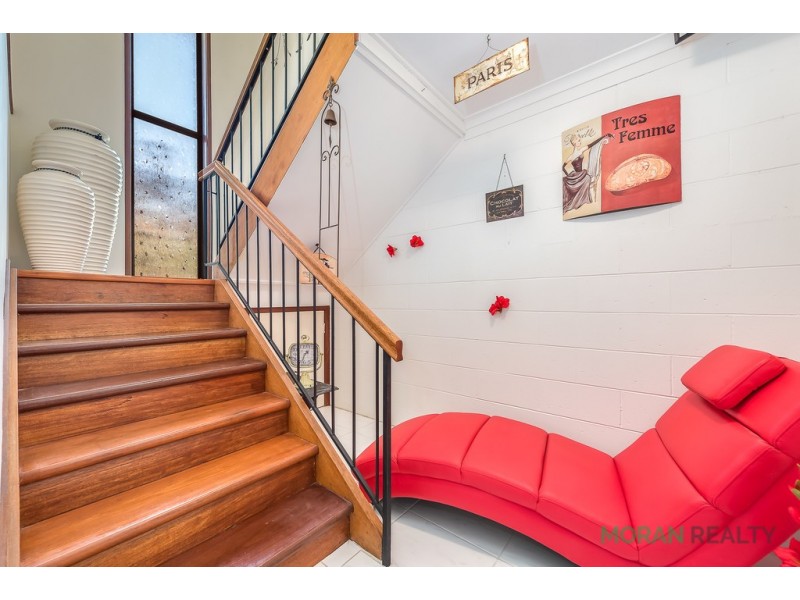 15 Macquarie Avenue, Molendinar QLD 4214