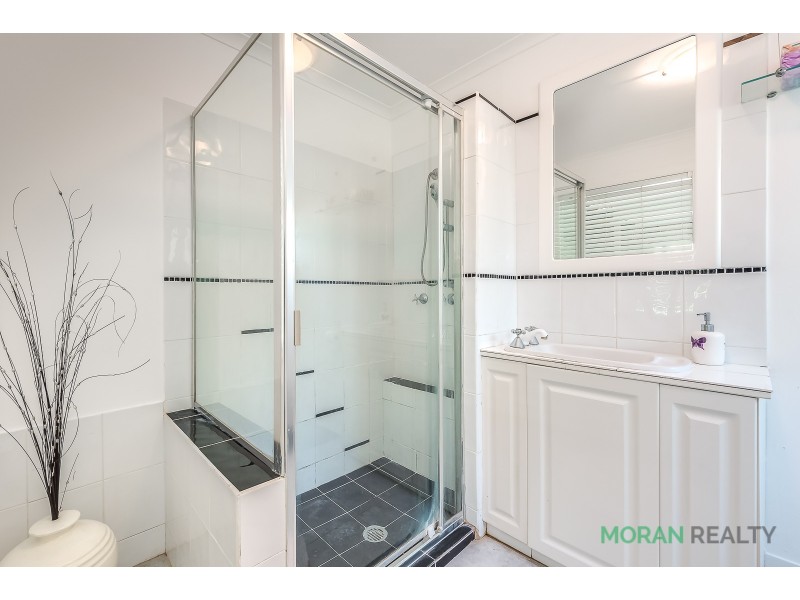 15 Macquarie Avenue, Molendinar QLD 4214