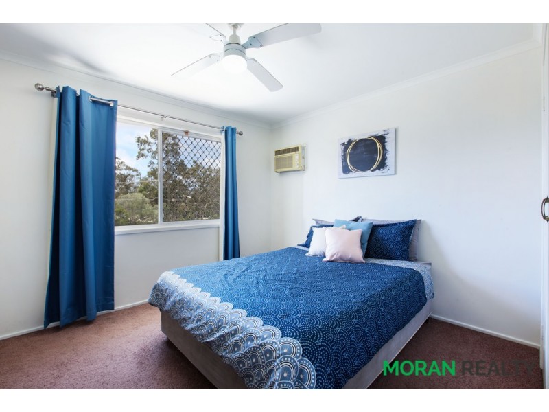 12 Tasman Avenue, Molendinar QLD 4214