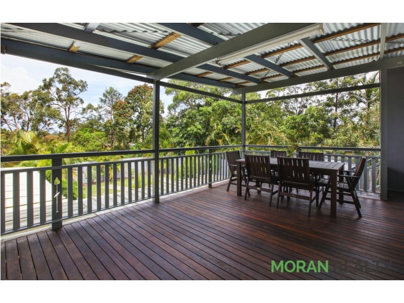 12 Tasman Avenue, Molendinar QLD 4214