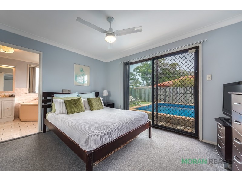 67 Morala Avenue, Runaway Bay QLD 4216