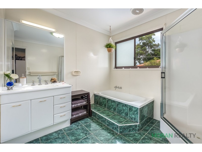 67 Morala Avenue, Runaway Bay QLD 4216