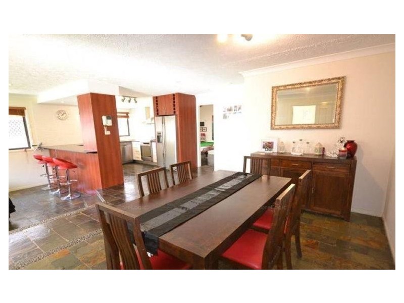 5 Richmond Avenue, Bundall QLD 4217