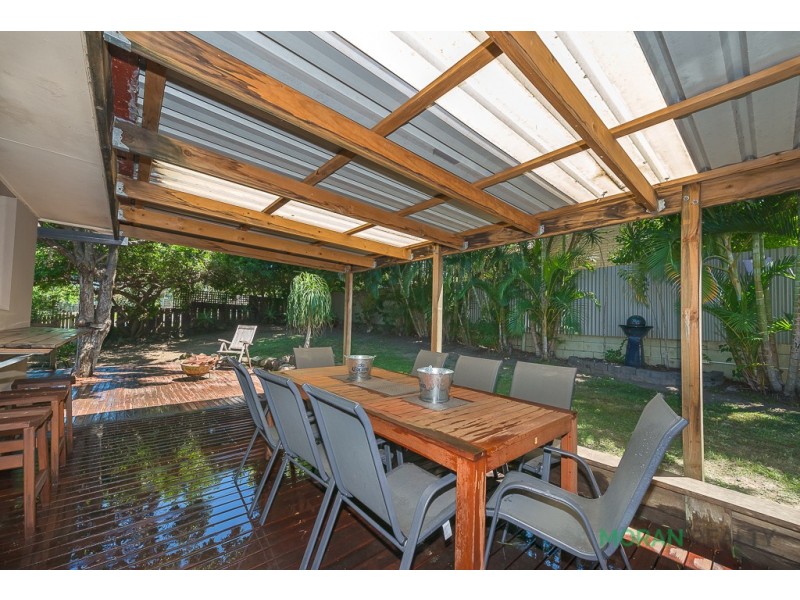 26 Macquarie Avenue, Molendinar QLD 4214