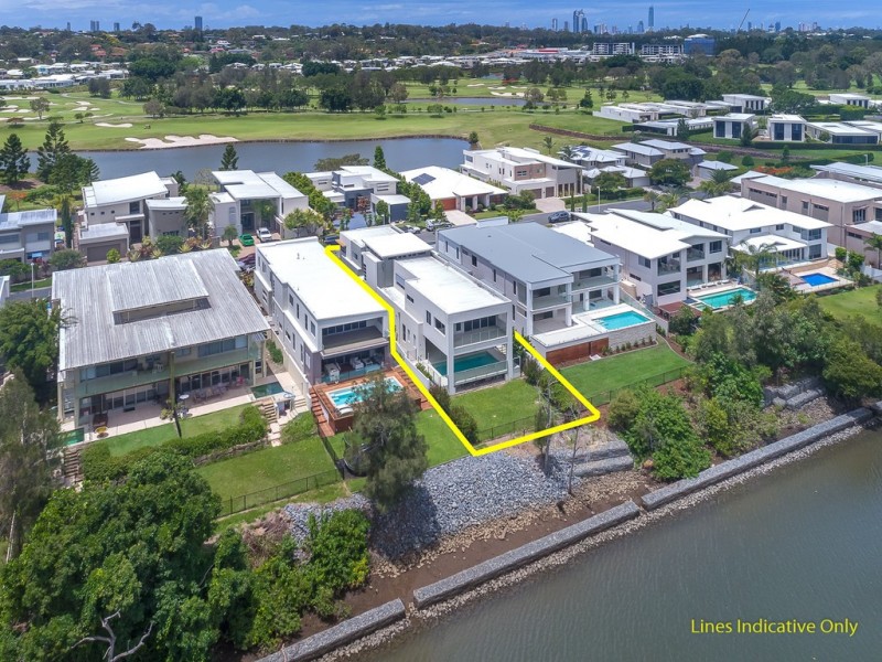 3032A The Boulevarde, Benowa QLD 4217