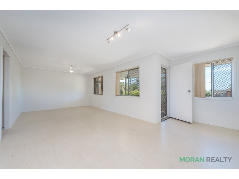 40 Bloodwood Crescent, Molendinar QLD 4214