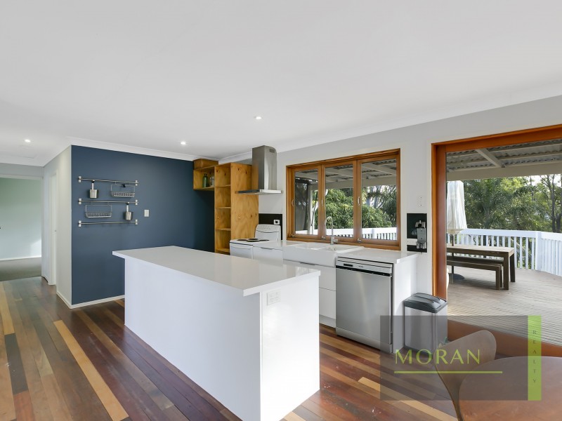 19 Windsor Place, Molendinar QLD 4214