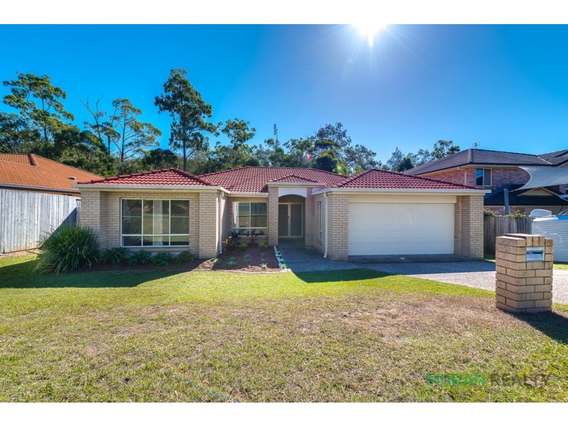 18 Watergum Parade, Molendinar QLD 4214