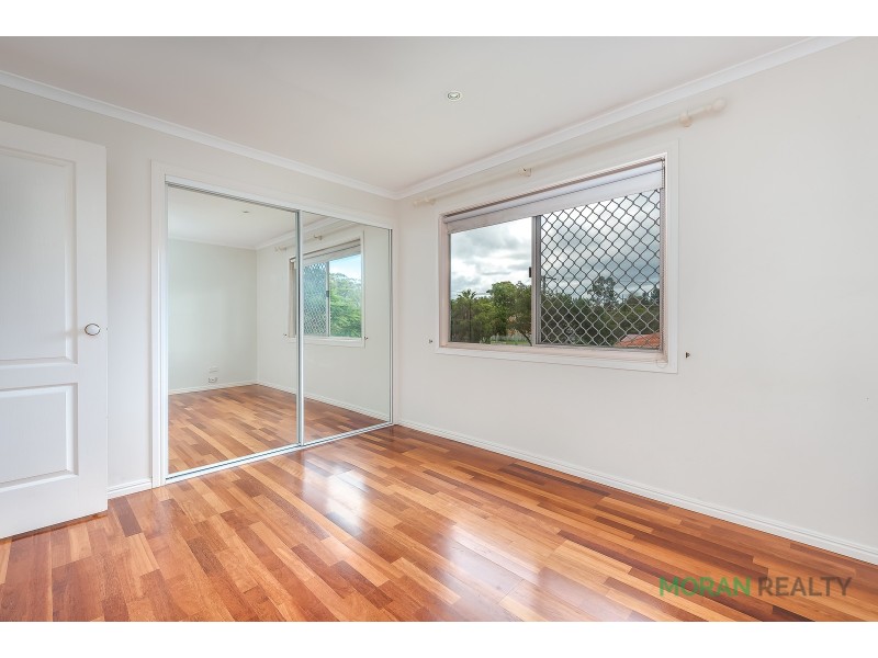 11 Gidgee Court, Molendinar QLD 4214