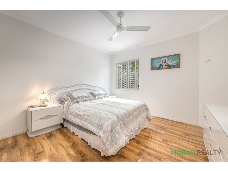 2/21 Hellman Street, Molendinar QLD 4214