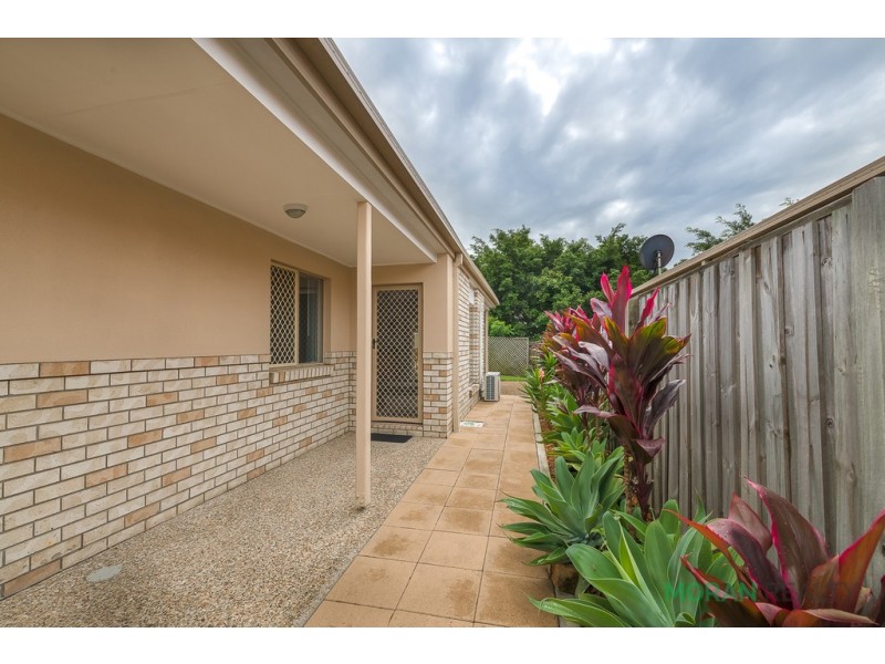 2/21 Hellman Street, Molendinar QLD 4214
