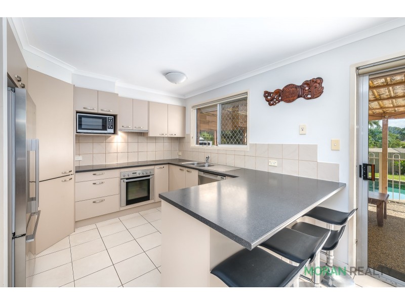 111 Macquarie Avenue, Molendinar QLD 4214