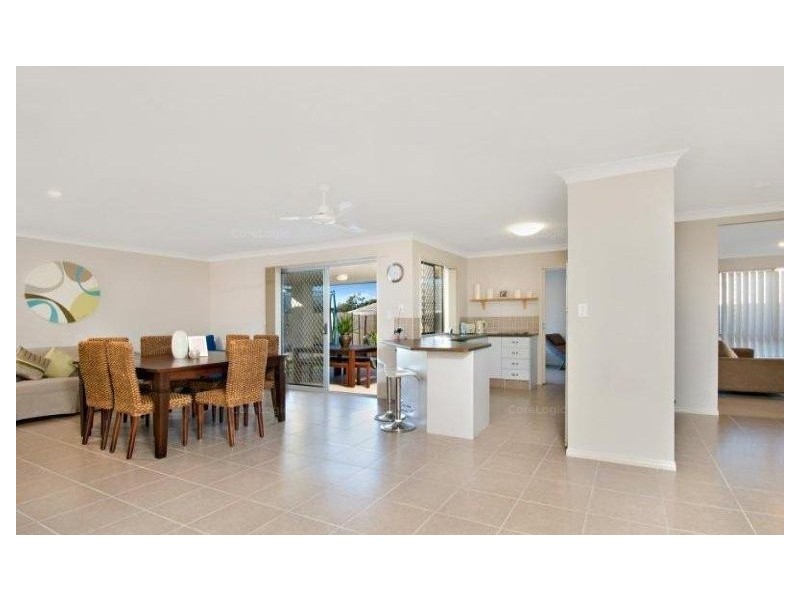 6 Habitat Way, Pimpama QLD 4209