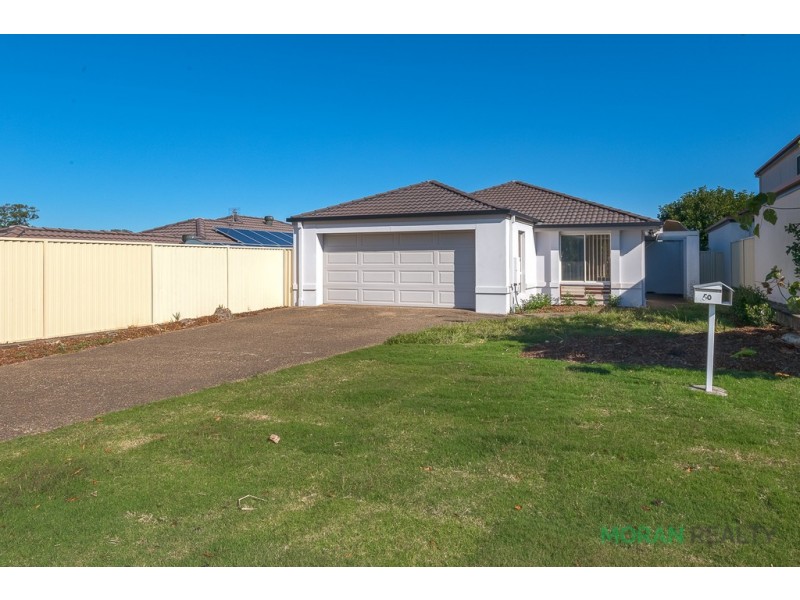 50 Tee Trees Boulevard, Arundel QLD 4214