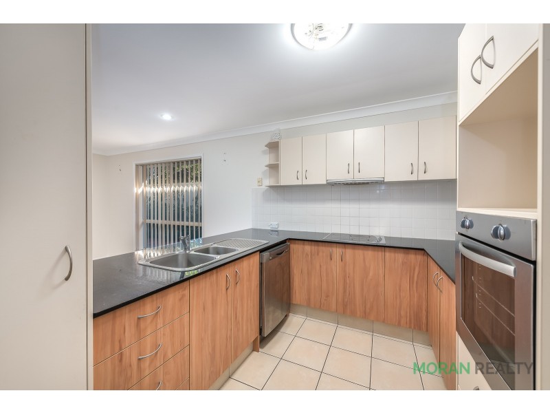 50 Tee Trees Boulevard, Arundel QLD 4214