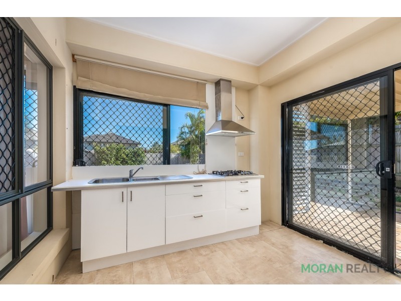 25 Highcrest Circuit, Molendinar QLD 4214