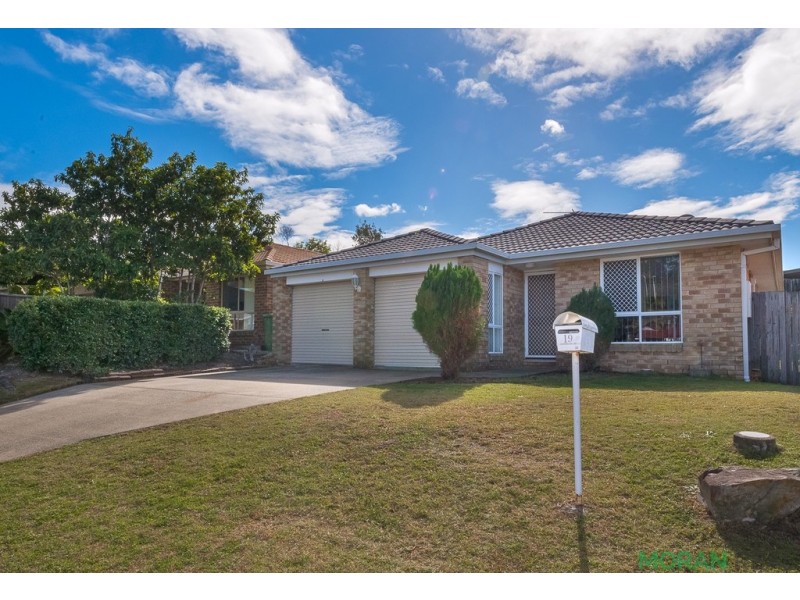 19 Fairweather Drive, Parkwood QLD 4214