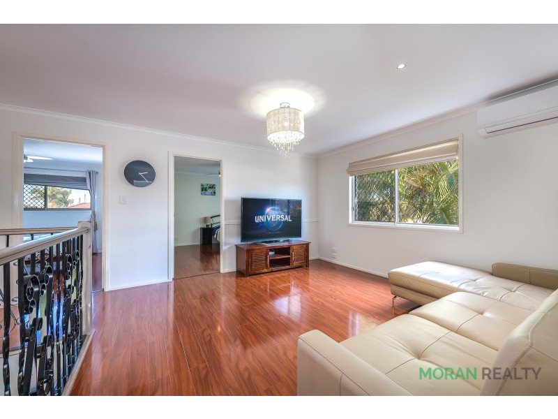 10 Arbuthnot Parade, Benowa Waters QLD 4217