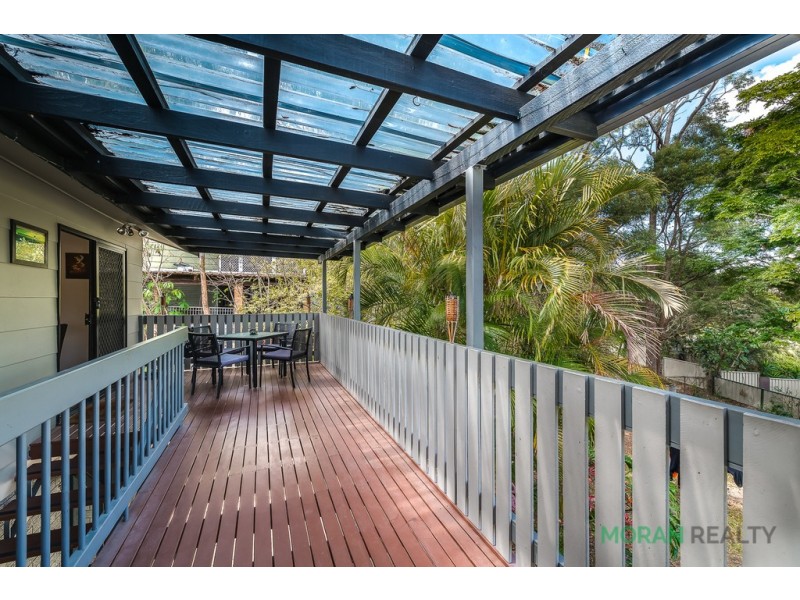 54 Mitchell Avenue, Molendinar QLD 4214