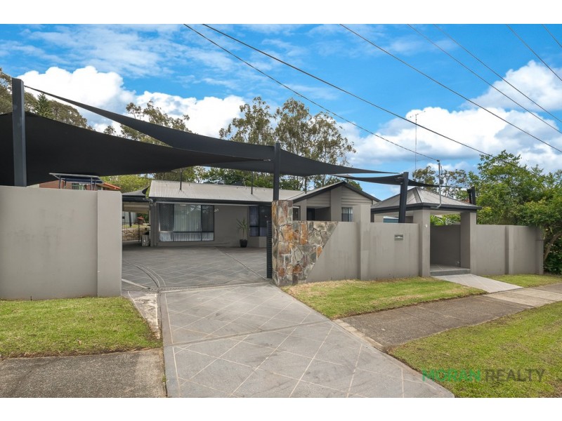 9 Wentworth Avenue, Molendinar QLD 4214