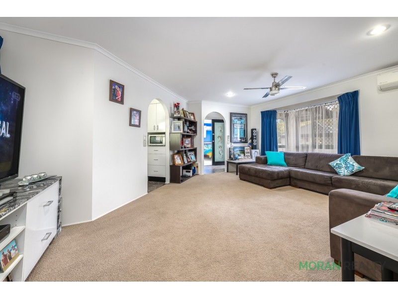 9 Wentworth Avenue, Molendinar QLD 4214