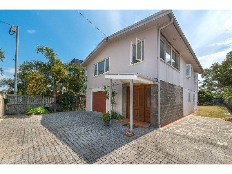 28 Proud Street, Labrador QLD 4215