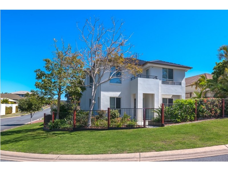 32 Highcrest Circuit, Molendinar QLD 4214