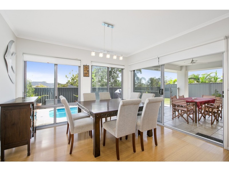 35 Casuarina Drive, Molendinar QLD 4214