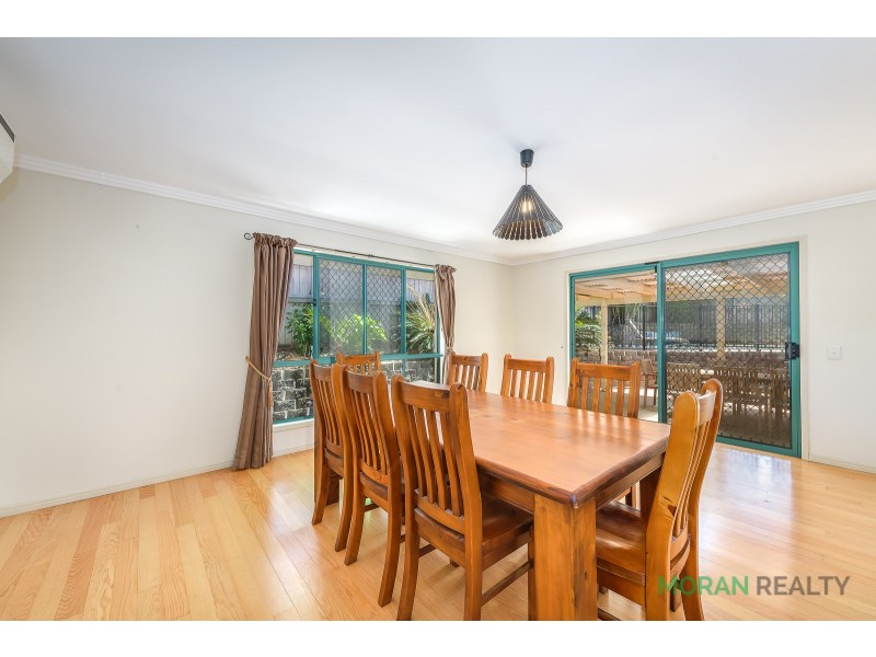 8 Lakewood Court, Parkwood QLD 4214