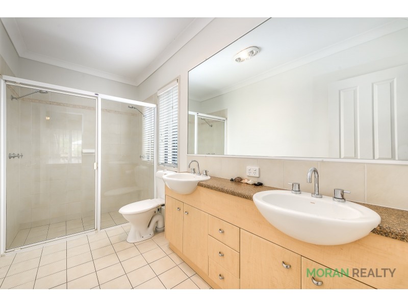 69 Coachwood Drive, Molendinar QLD 4214