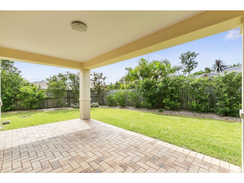 10 RIMU PLACE, Molendinar QLD 4214