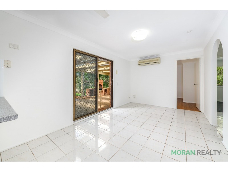 2 Parasol Street, Ashmore QLD 4214
