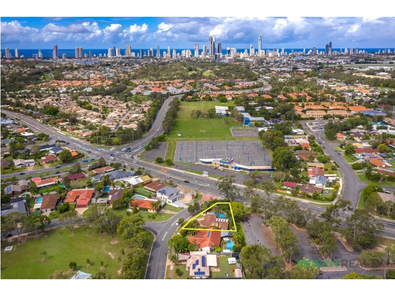 2 Parasol Street, Ashmore QLD 4214