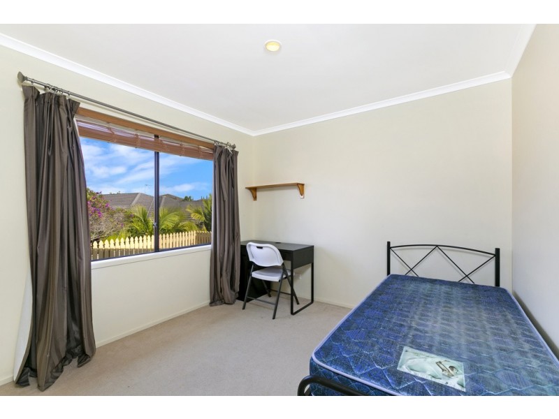 12 Brookland Court, Molendinar QLD 4214