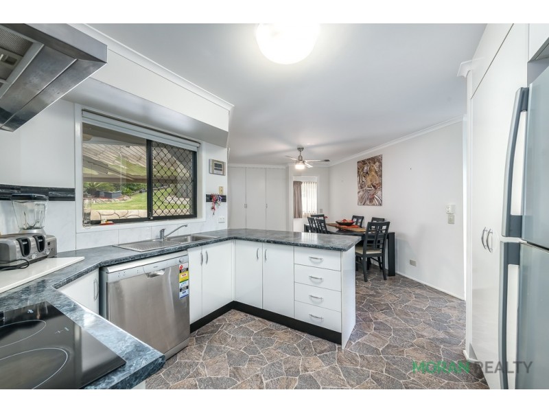 9 Wentworth Avenue, Molendinar QLD 4214