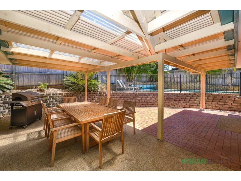 8 Lakewood Court, Parkwood QLD 4214