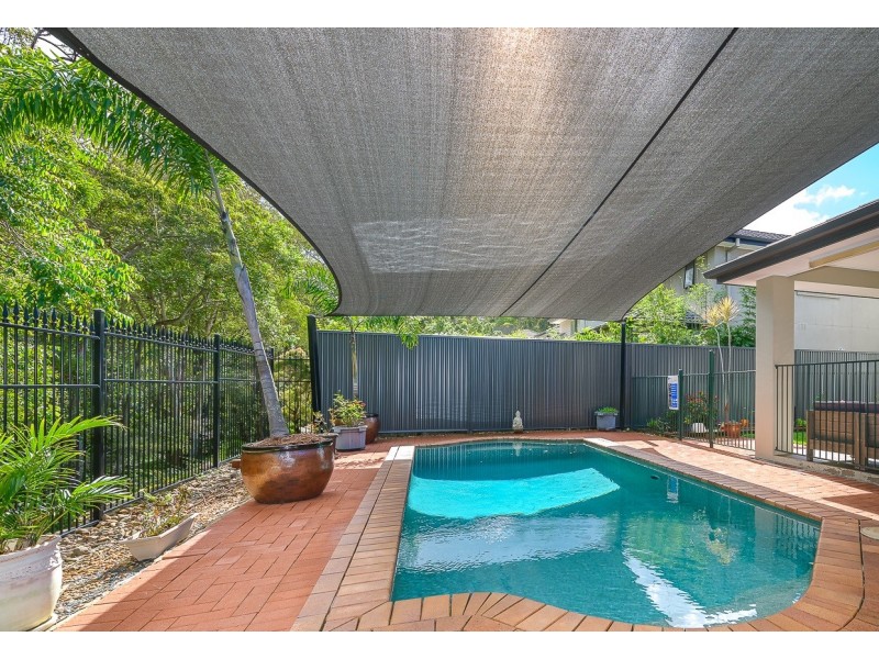 18 Lockwood Place, Molendinar QLD 4214