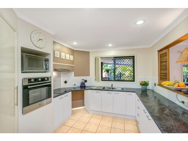 30 Dellwood Circuit, Molendinar QLD 4214
