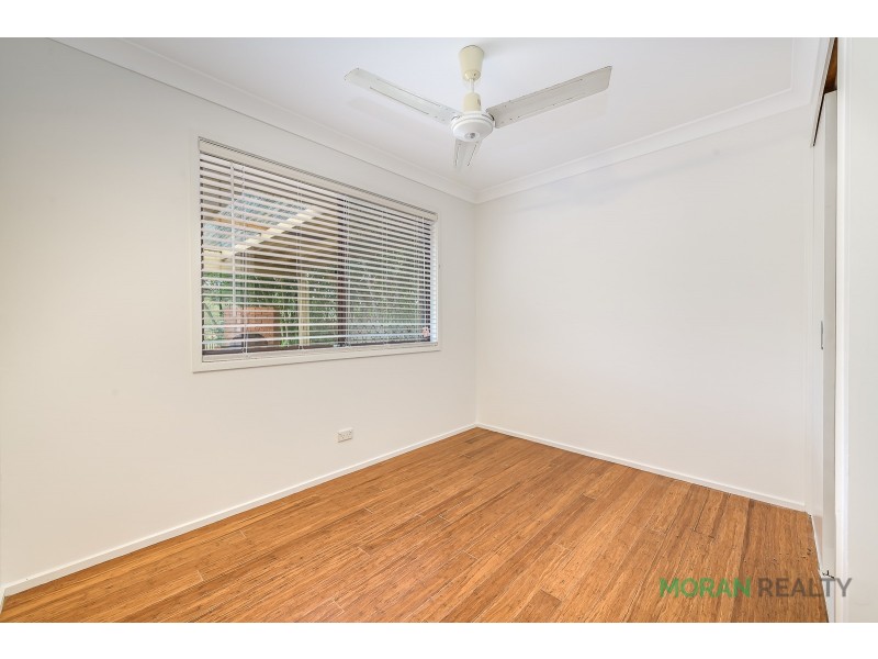 2 Parasol Street, Ashmore QLD 4214