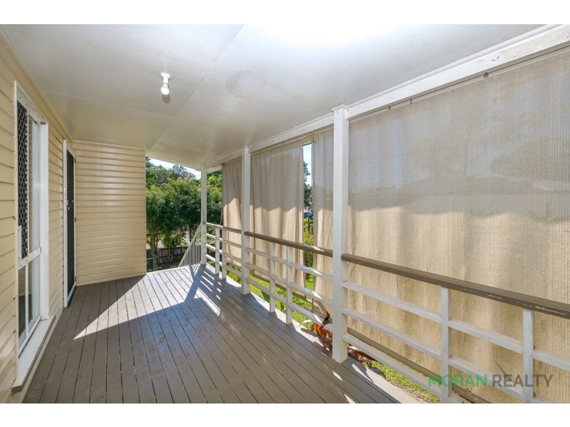 4 West Street, Nerang QLD 4211