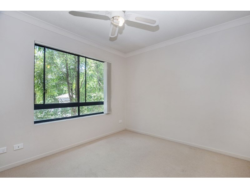 15/46 Lenneberg Street, Southport QLD 4215