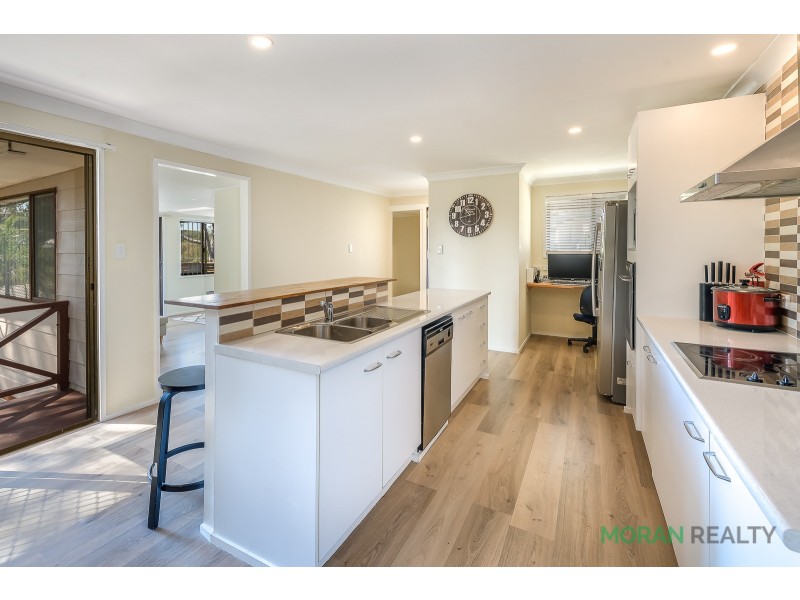 12 Bass Avenue, Molendinar QLD 4214