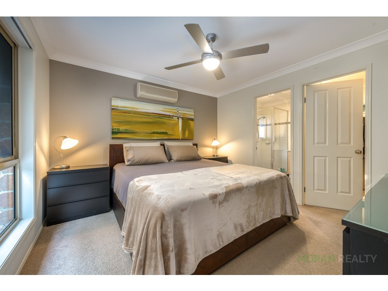 2/6 Marybeth Crescent, Molendinar QLD 4214