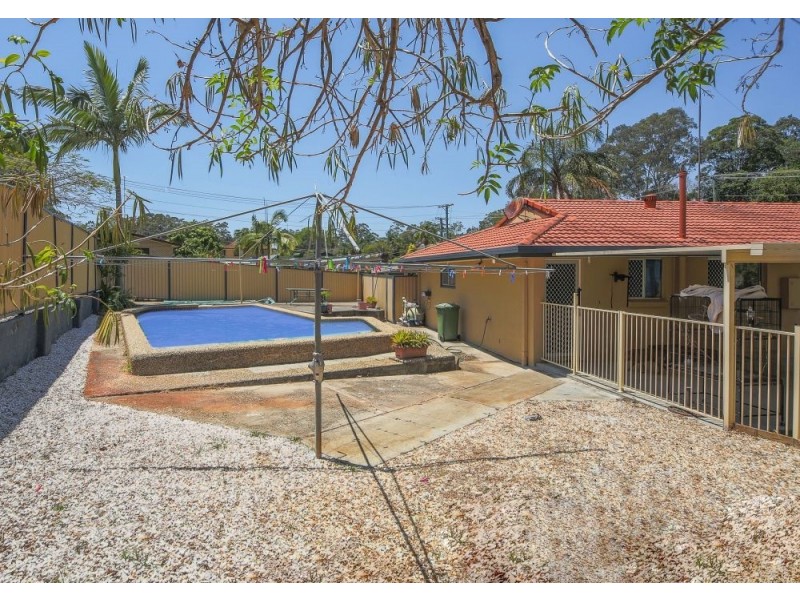 2 Dampier Court, Molendinar QLD 4214