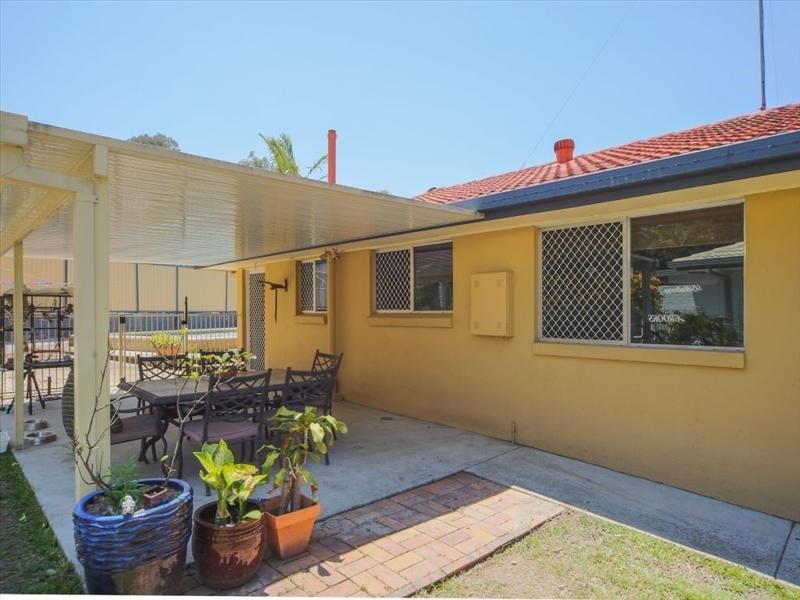 2 Dampier Court, Molendinar QLD 4214