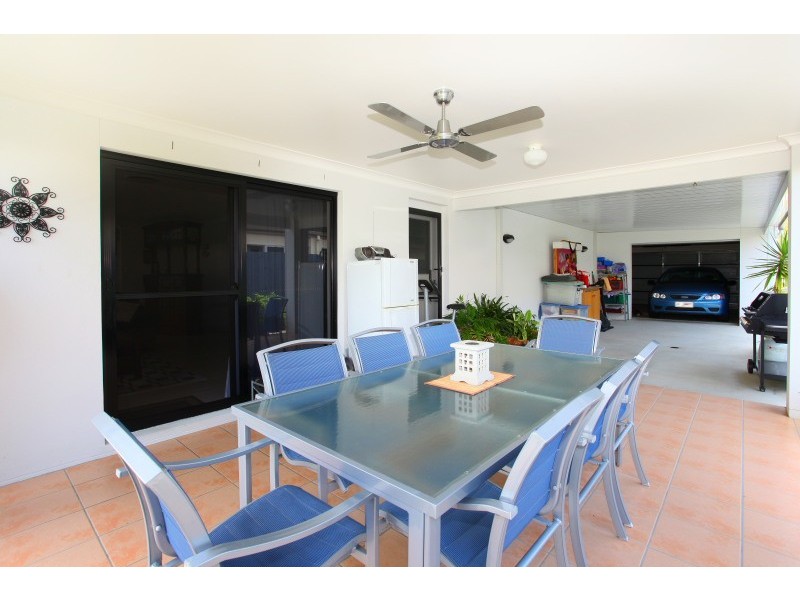 37 Highcrest Circuit, Molendinar QLD 4214