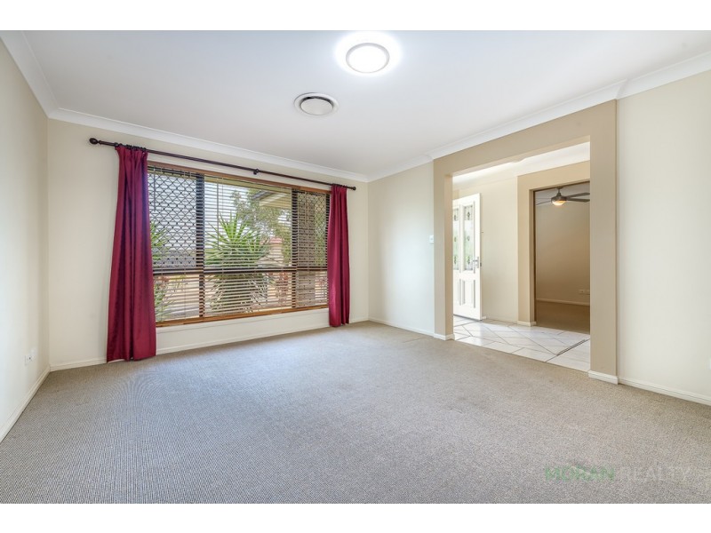 46 Dellwood Circuit, Molendinar QLD 4214
