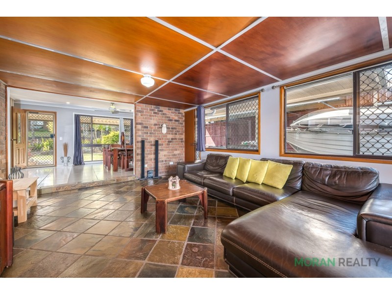 10 Levestam Court, Carrara QLD 4211